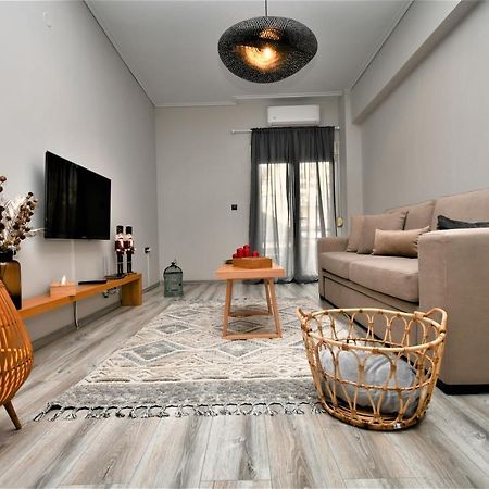 Central Cozy Apartment Ioannina Bagian luar foto
