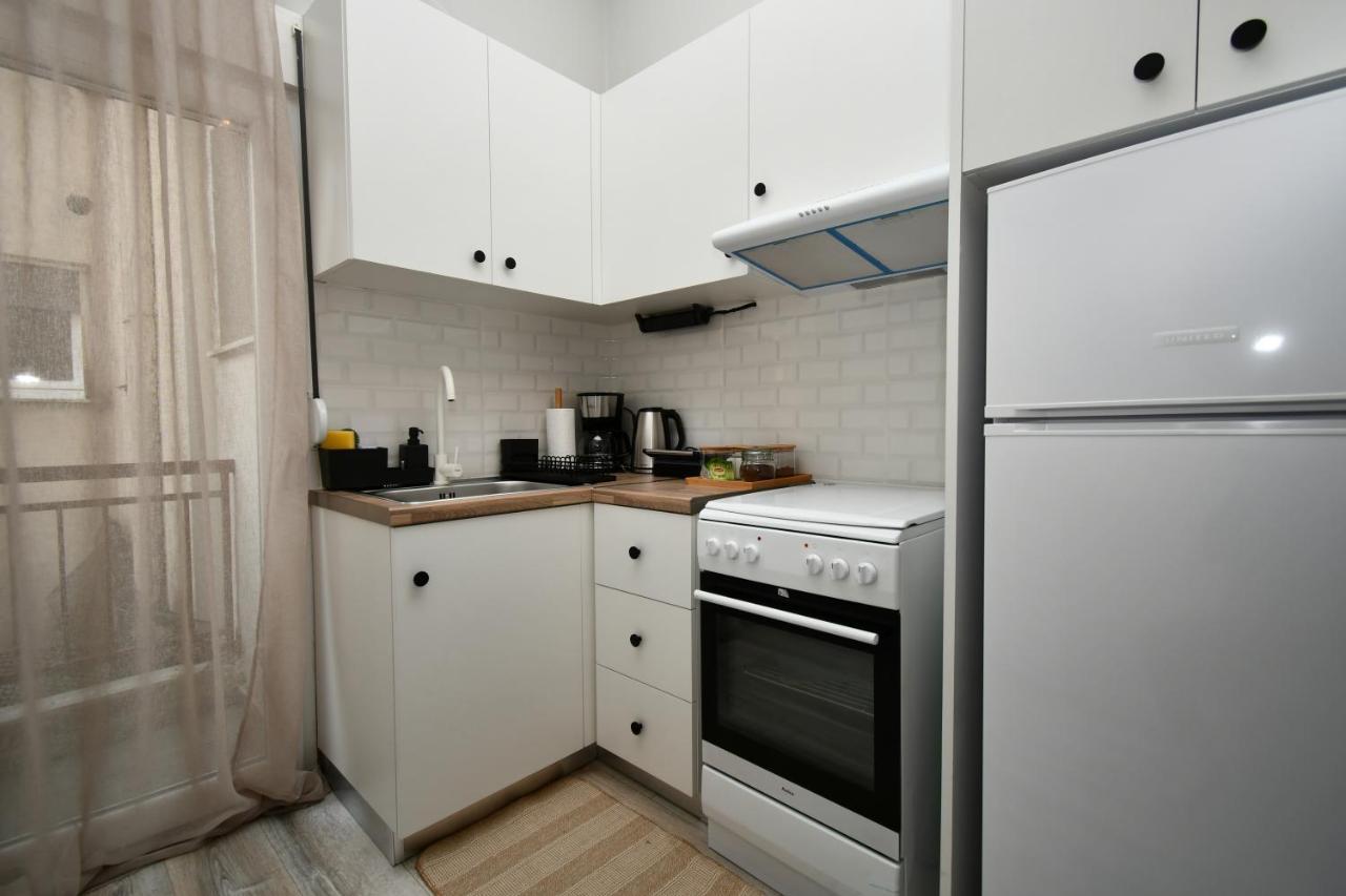 Central Cozy Apartment Ioannina Bagian luar foto