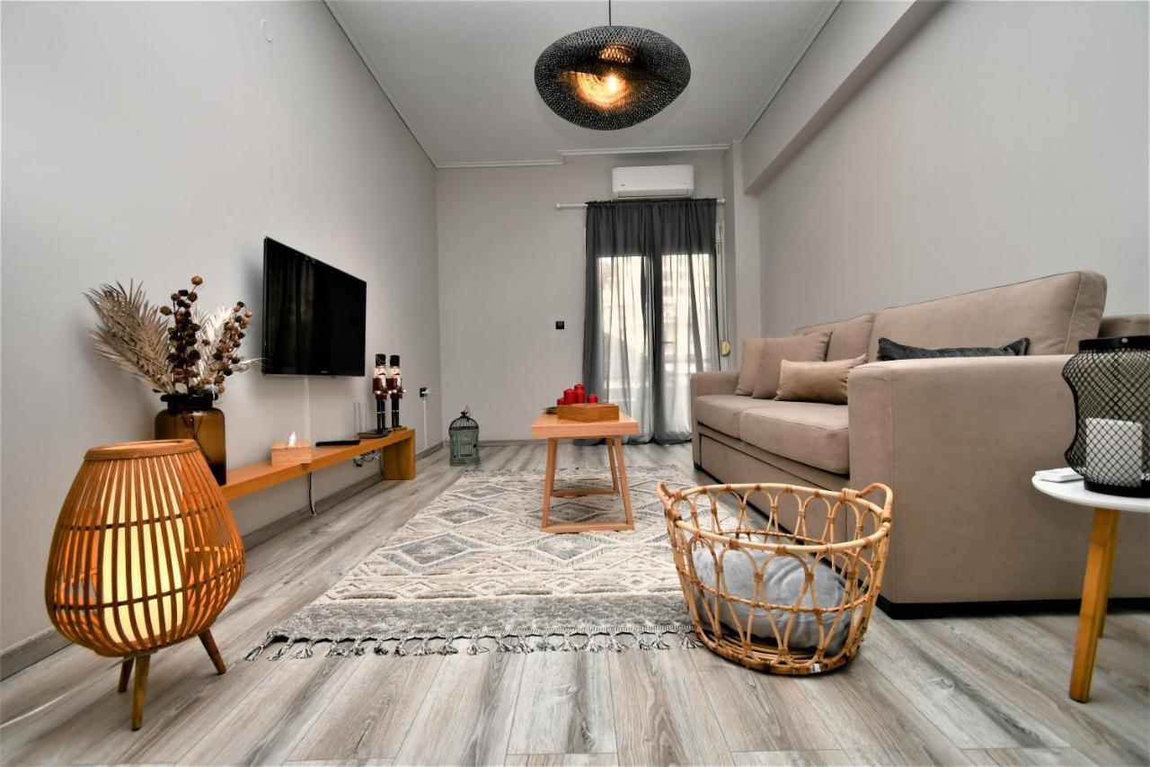 Central Cozy Apartment Ioannina Bagian luar foto