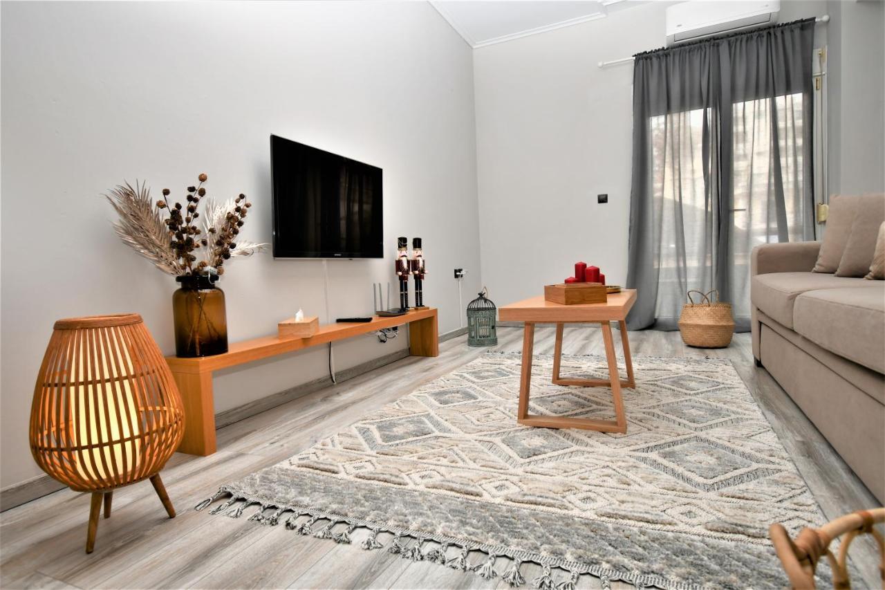 Central Cozy Apartment Ioannina Bagian luar foto