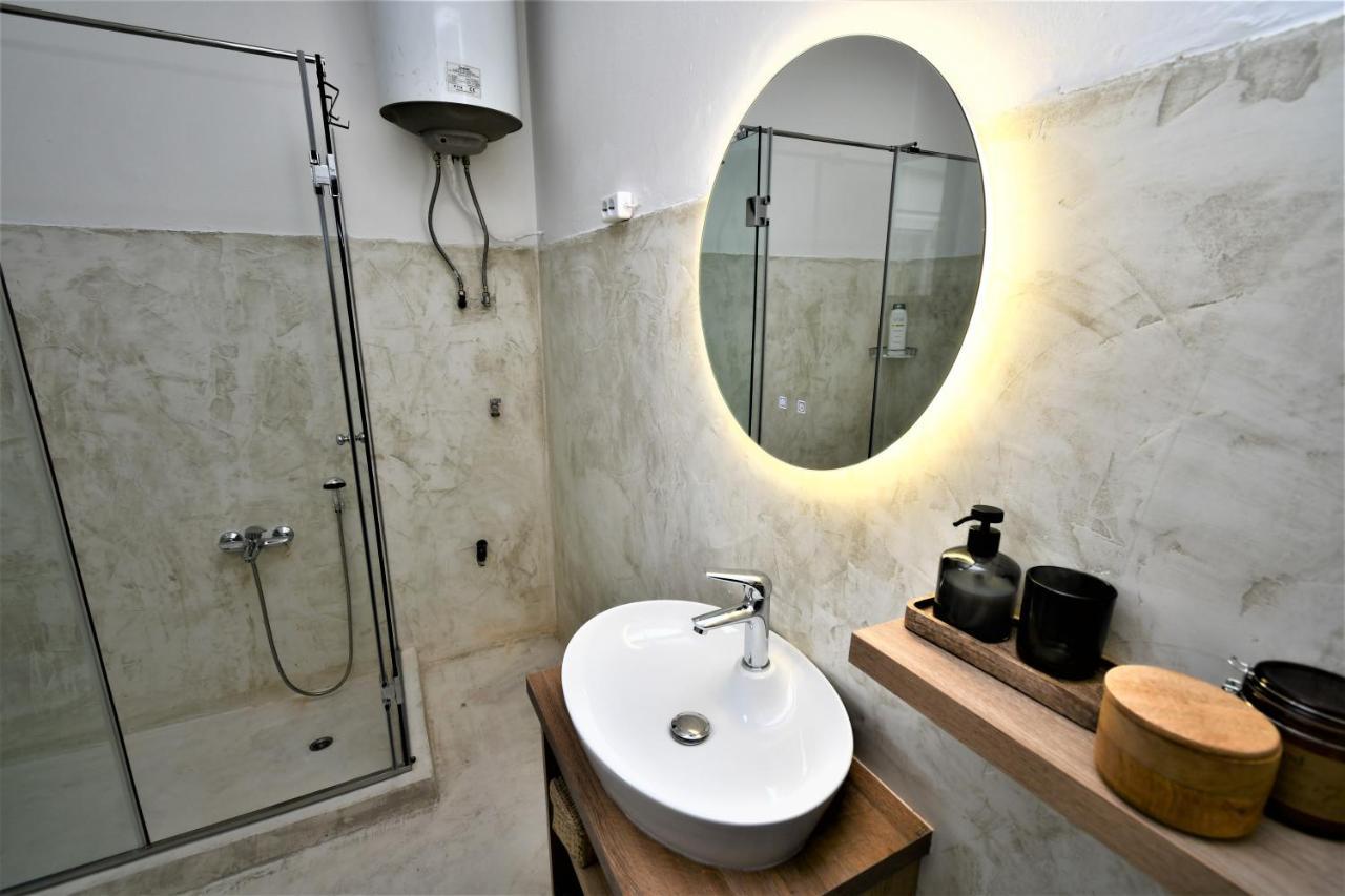 Central Cozy Apartment Ioannina Bagian luar foto